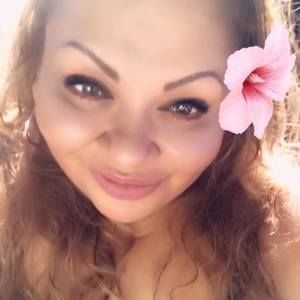 Meet your Posher, Mimi